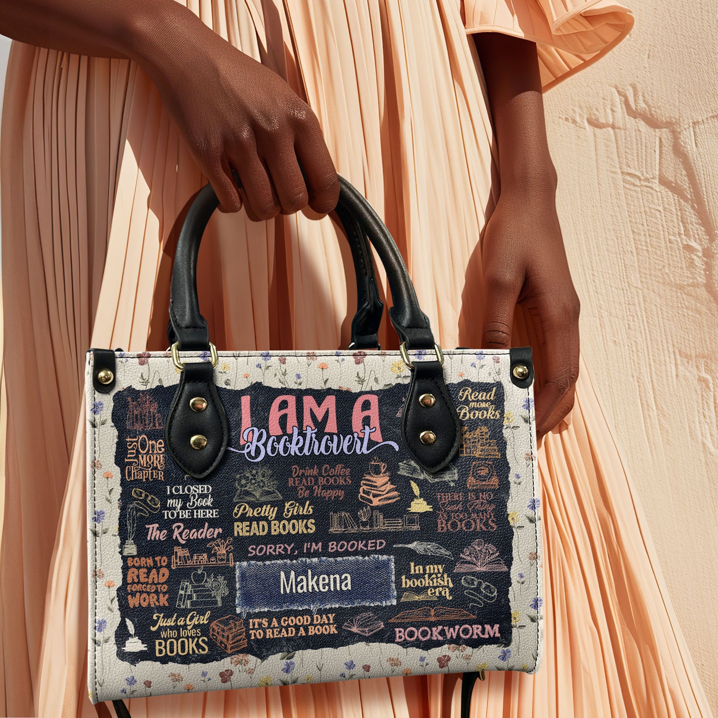 I Am A Booktrovert - Personalized Leather Handbag SBLHBLM965T