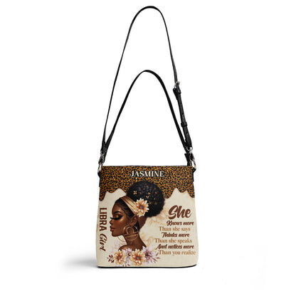 She Knows - Personalized Bucket Bag SBBD18LTN1499M