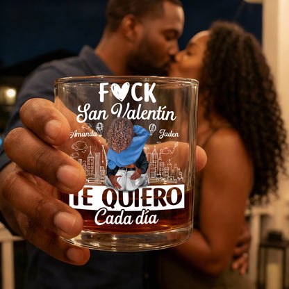 Te Quiero Cada Día - Personalized Round Whiskey Glass