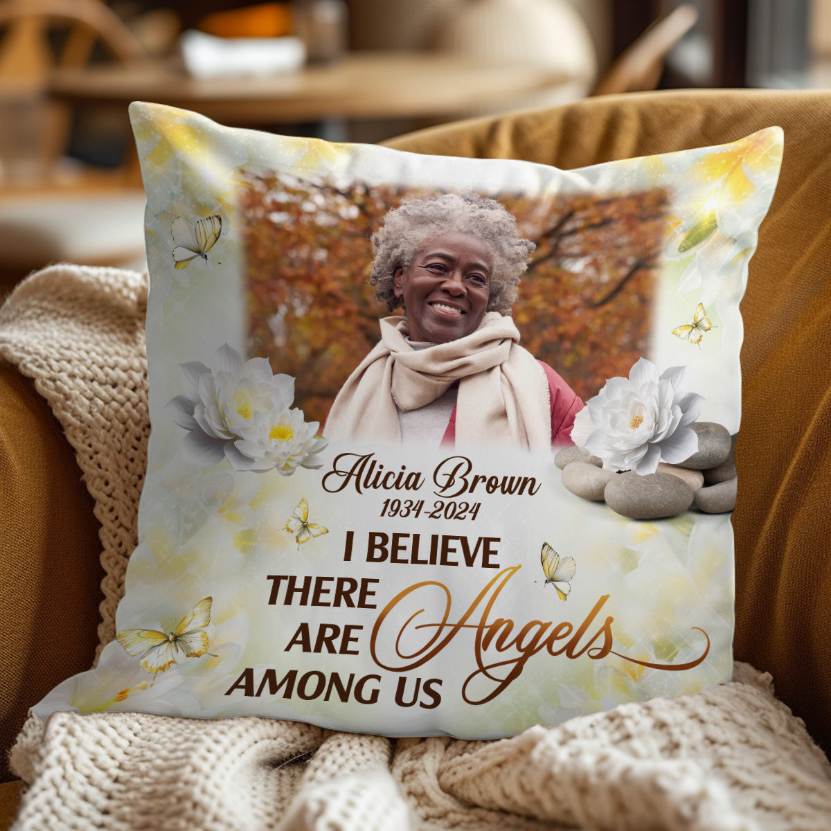 I Believe There Are Angels Among Us - Personalized Crystal Velvet Pillow